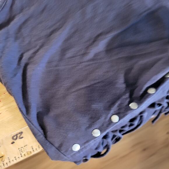 VibeN' Rock & Roll T-shirt Fringe Gray Short Sleeve Cropped Studded M - Picture 6 of 11